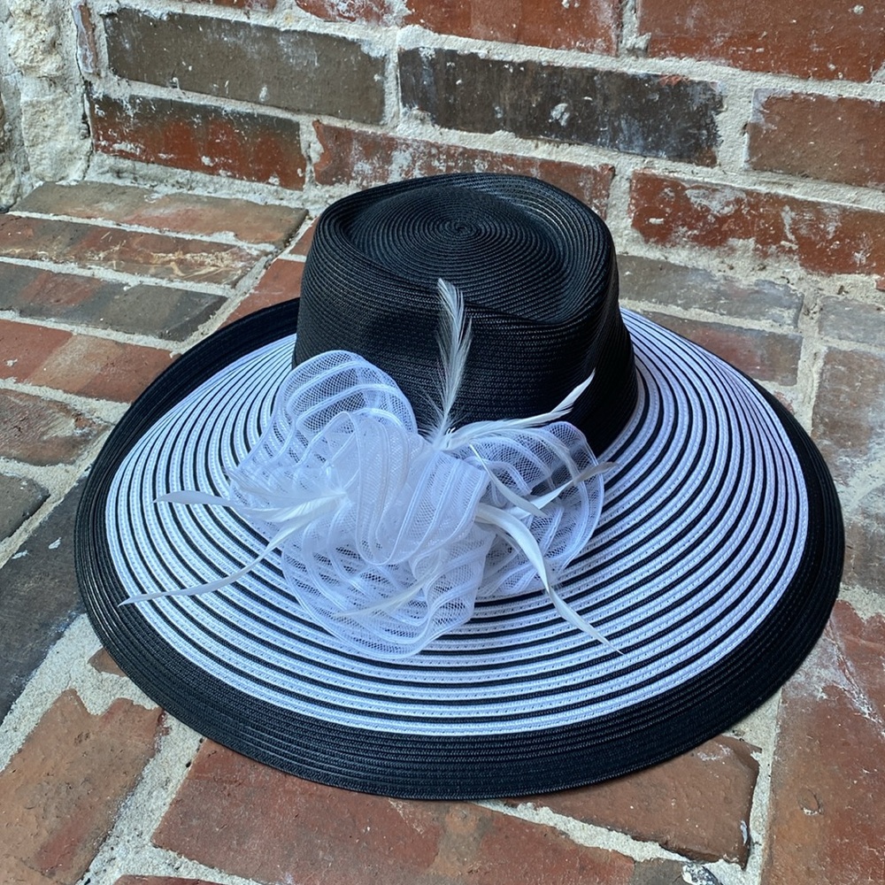🌹NEW 🐎 Kentucky Derby Two-Tone Wide Brim Elegant Hat